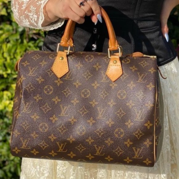 Louis Vuitton Handbags - 💎✨STUNNING✨💎 LOUIS VUITTON Monogram Speedy 30